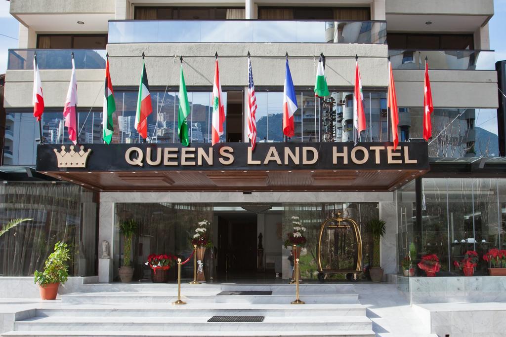 Queens Land Hotel Джунія Екстер'єр фото